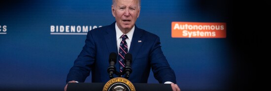 102323_BIDENOMICS-11.jpg